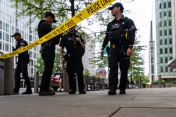Bystander in serious condition after fatal shooting near White House checkpoint