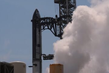 SpaceX reveals plans for what could be the biggest-ever initial public offering