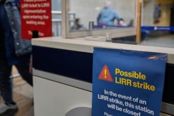 Strike deadline nears for New York-area train system with 250,000 daily commuters