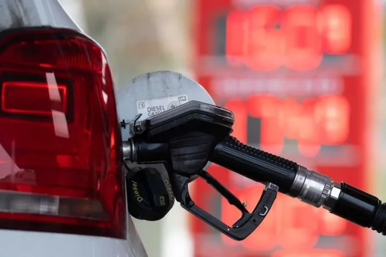 Russian-held Luhansk imposes fuel purchase limits amid supply concerns
